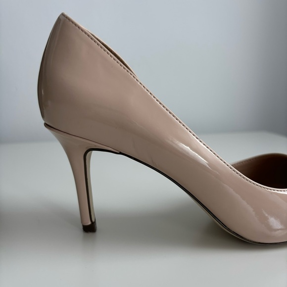 SOLD Beige Pointed-Toe 3” Heels — Size 6 - Picture 10 of 14